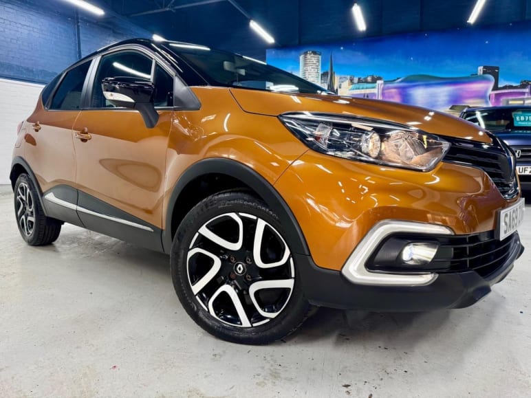 RENAULT CAPTUR
