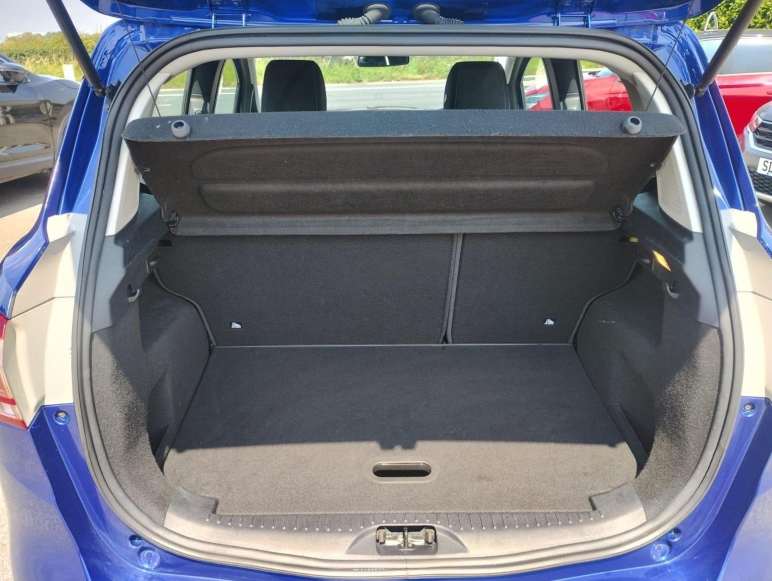 1.0T EcoBoost Titanium Navigator Euro 6 5dr