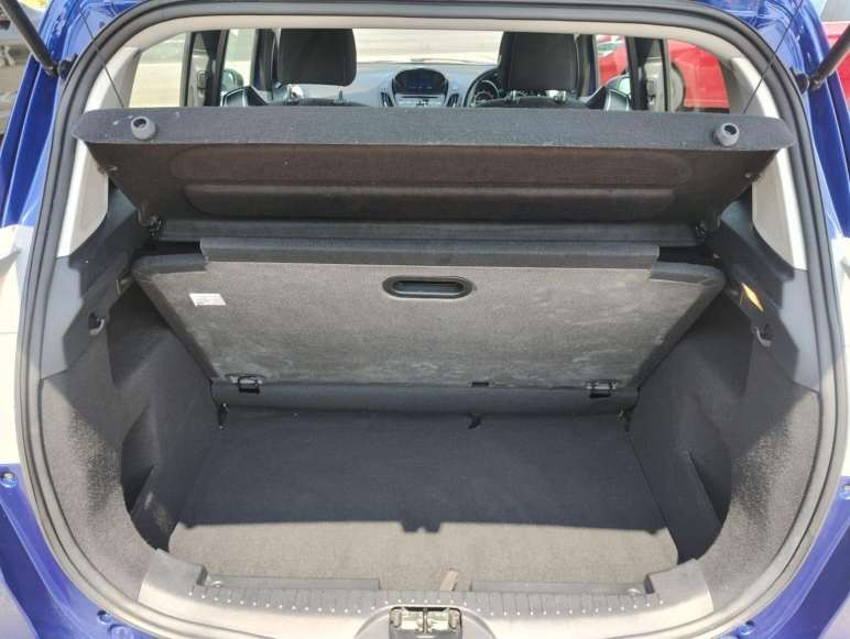 1.0T EcoBoost Titanium Navigator Euro 6 5dr