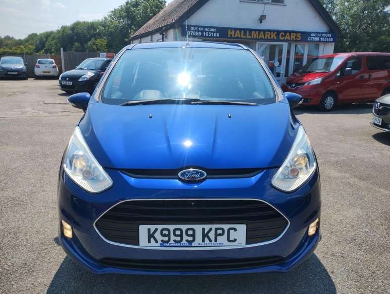 1.0T EcoBoost Titanium Navigator Euro 6 5dr