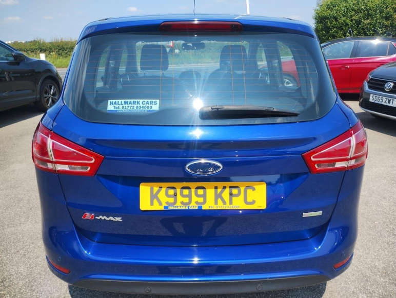 1.0T EcoBoost Titanium Navigator Euro 6 5dr