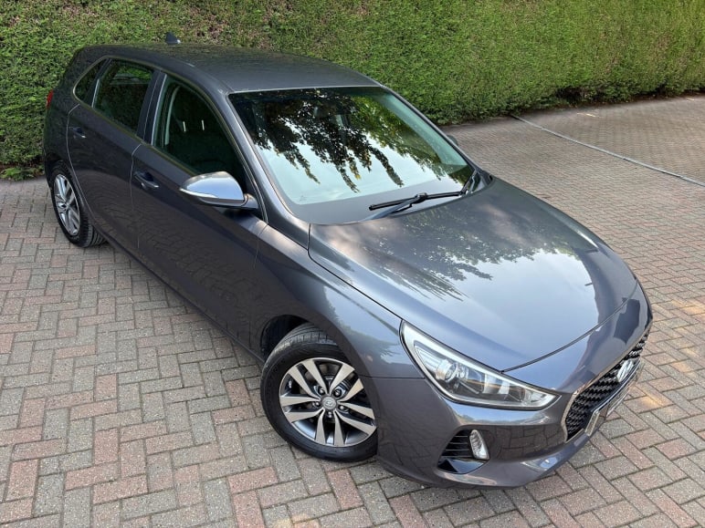 HYUNDAI I30