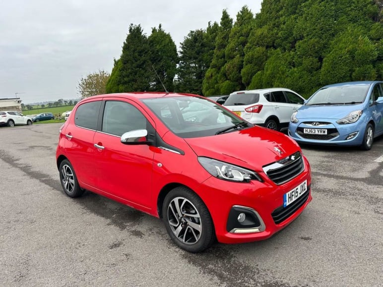 PEUGEOT 108