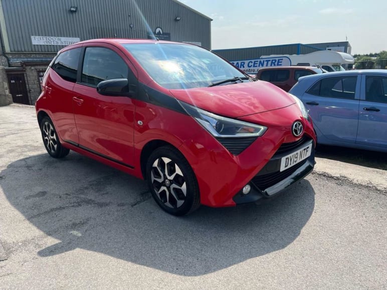 TOYOTA AYGO