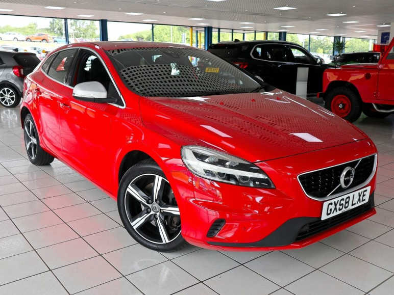 VOLVO V40