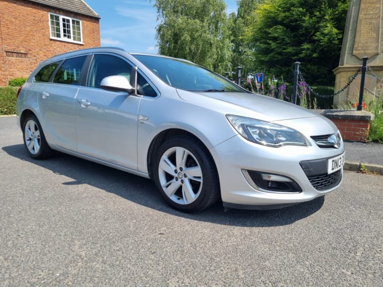 VAUXHALL ASTRA