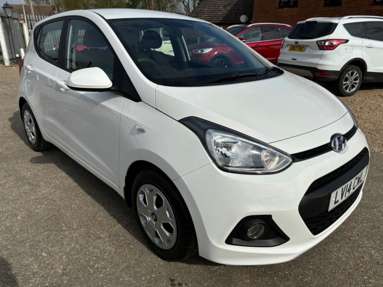 HYUNDAI I10