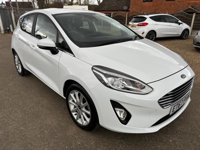 FORD FIESTA