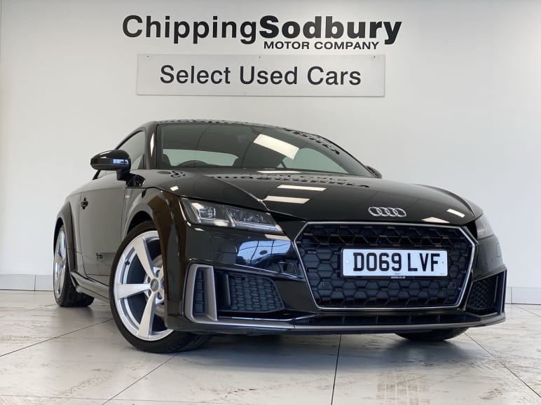 AUDI TT