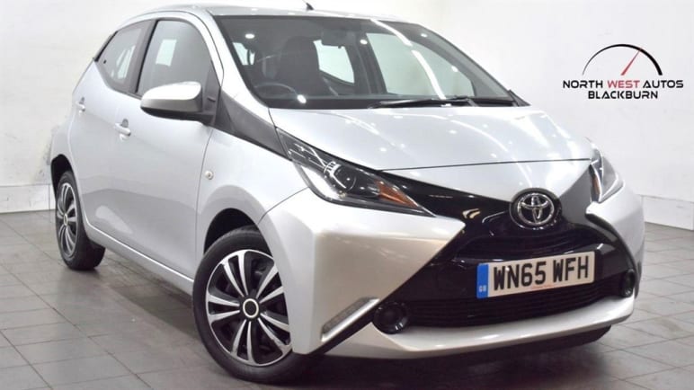 TOYOTA AYGO