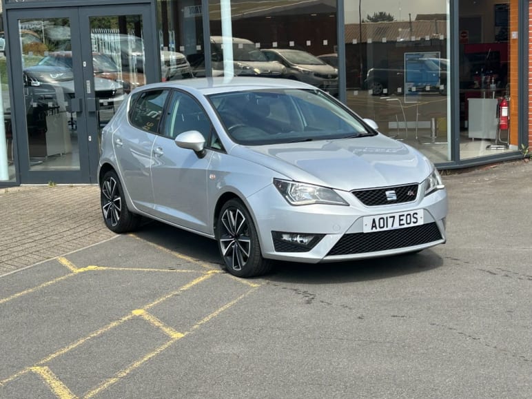 SEAT IBIZA
