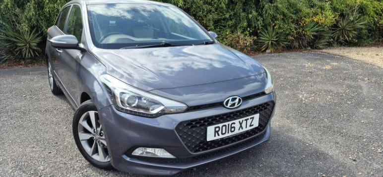 HYUNDAI I20