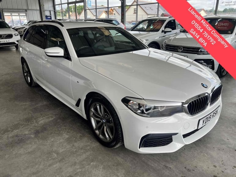 BMW 5 SERIES