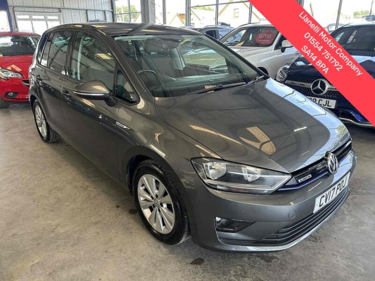 Volkswagen Golf Sv
