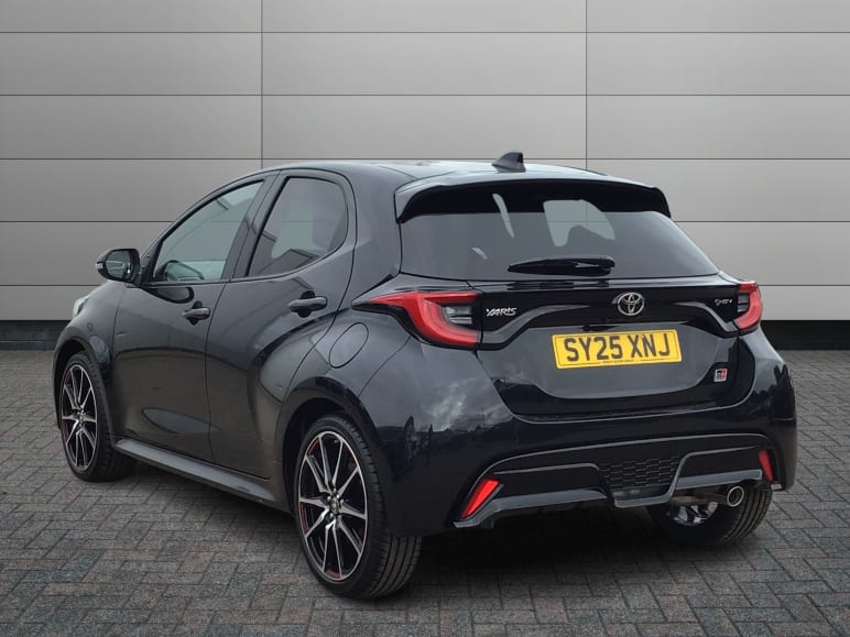 Hatchback GR Sport
