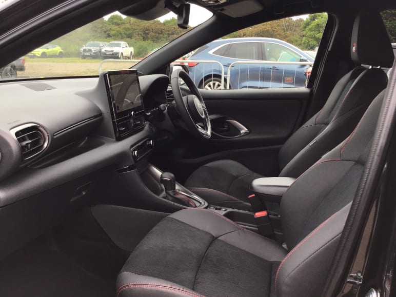 Hatchback GR Sport
