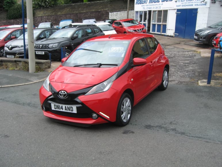 TOYOTA AYGO