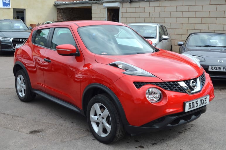 NISSAN JUKE