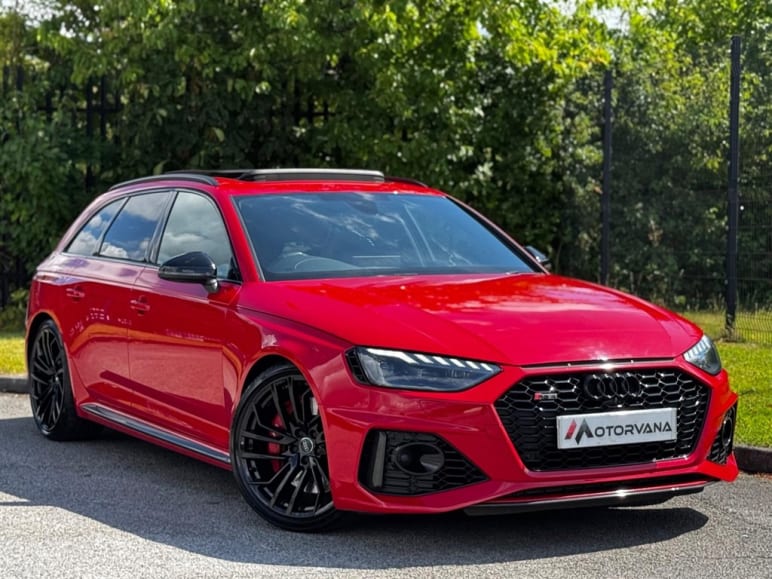 AUDI RS4
