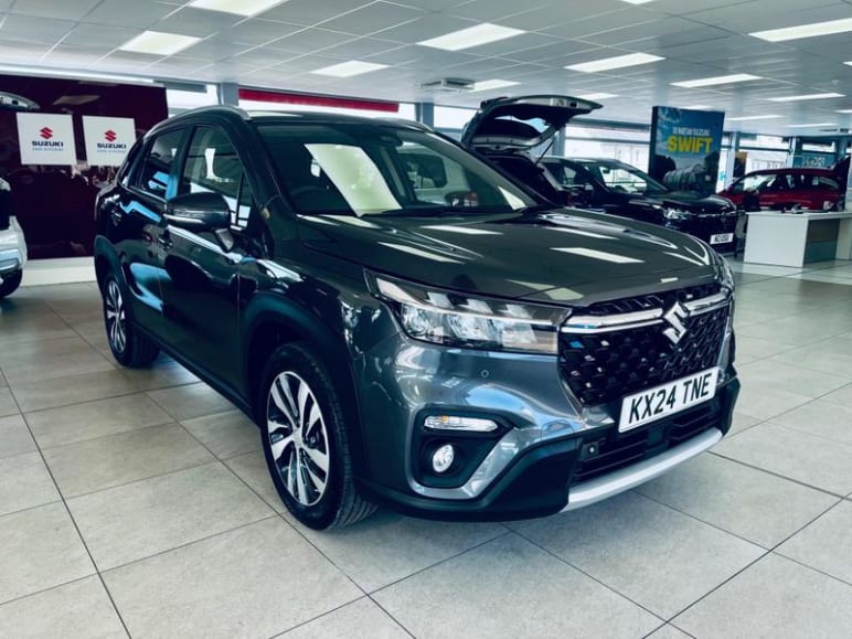 SUZUKI S-CROSS