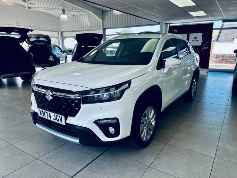 SUZUKI S-CROSS