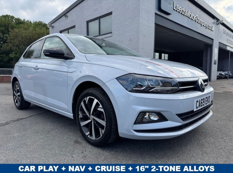 VOLKSWAGEN POLO
