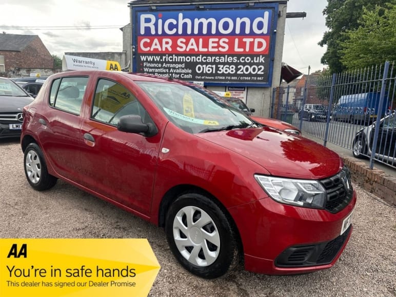 DACIA SANDERO