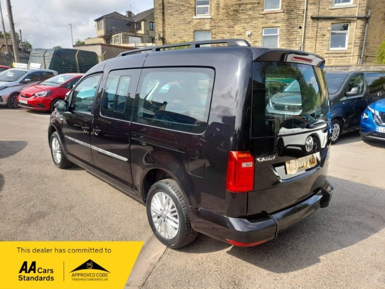 C20 MAXI LIFE 2.0 TDI, AUTO, 5 SEAT WHEELCHAIR ADAPTED, BLACK, 2020