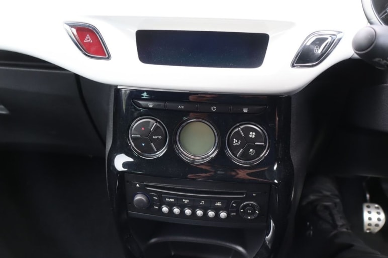 1.2 PureTech DStyle Ice Hatchback 3dr Petrol Manua