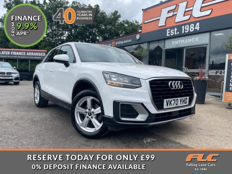 AUDI Q2