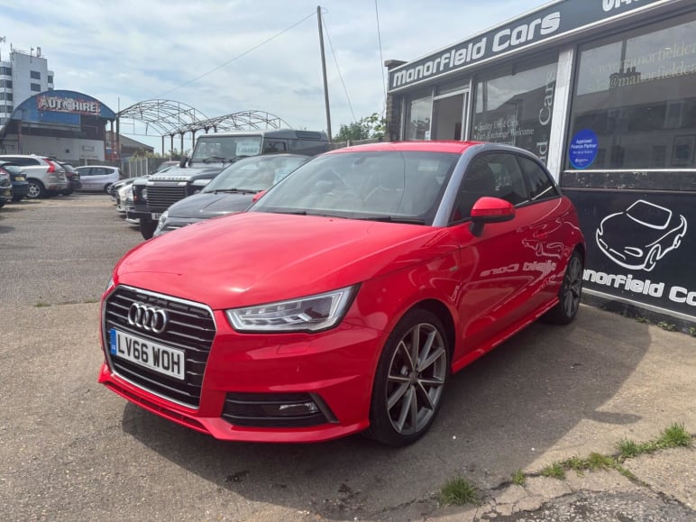 AUDI A1