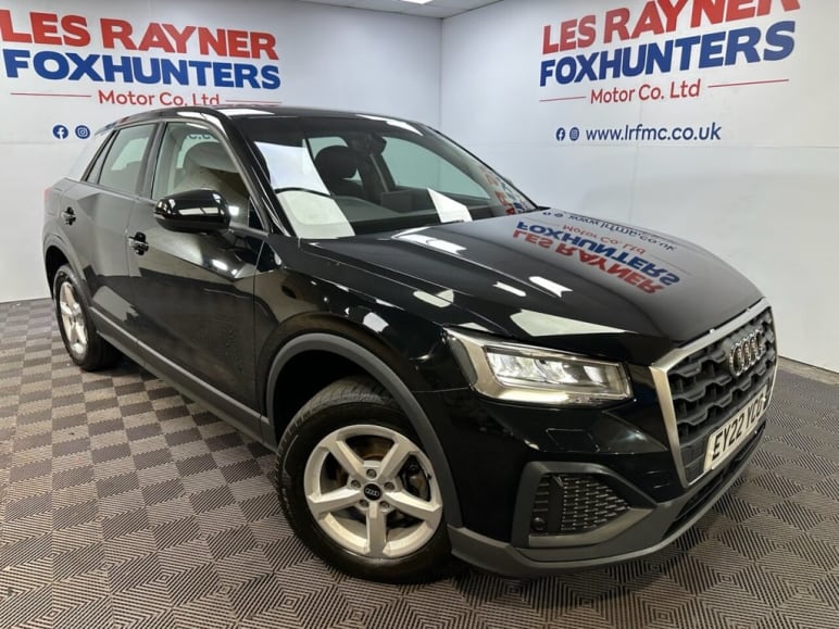 AUDI Q2