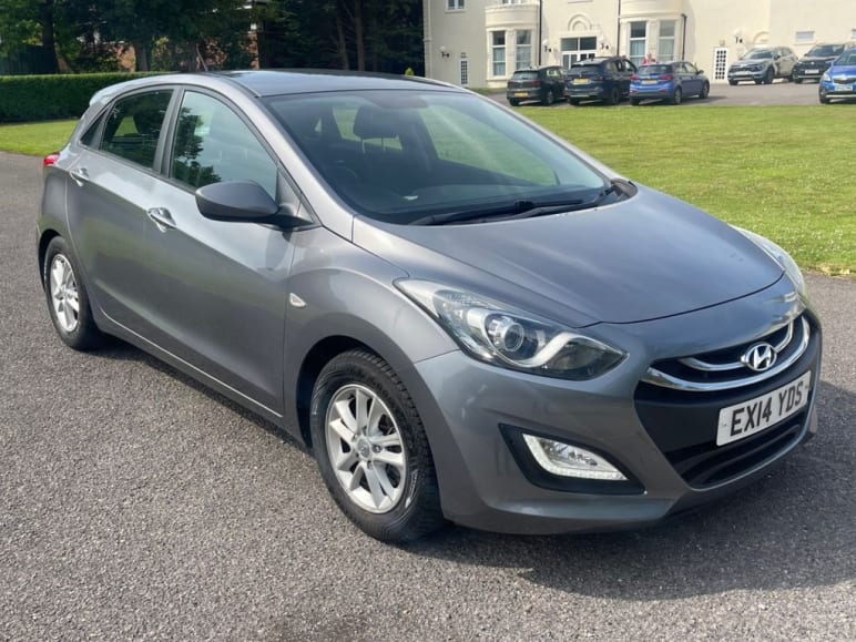 HYUNDAI I30