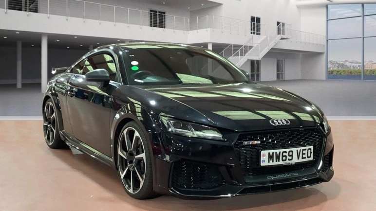 AUDI TT