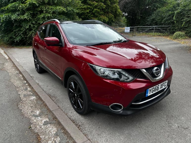 NISSAN QASHQAI