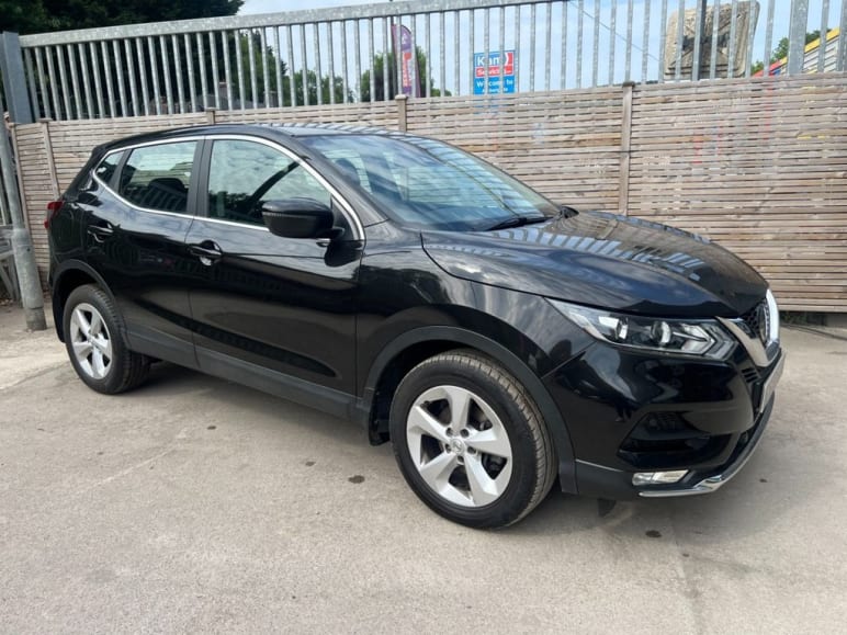 NISSAN QASHQAI