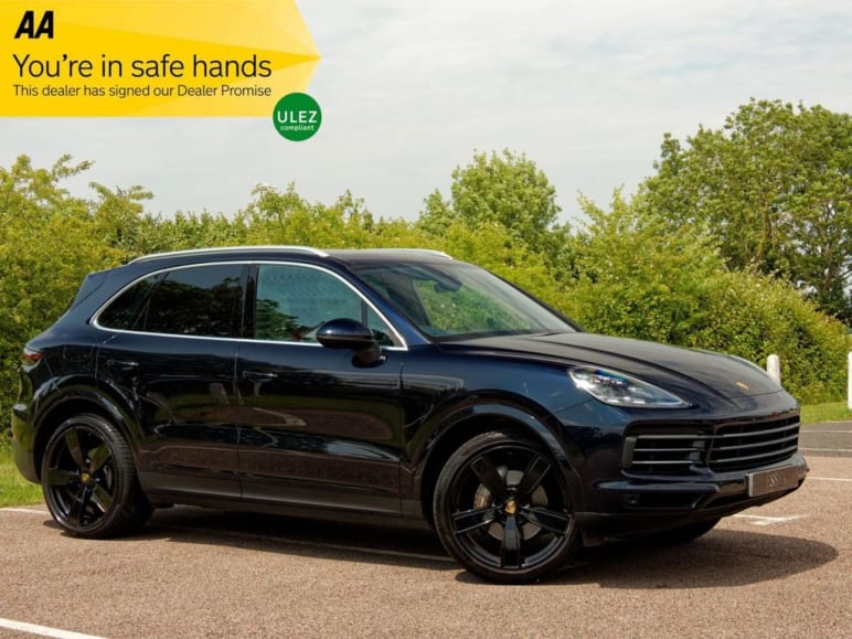PORSCHE CAYENNE
