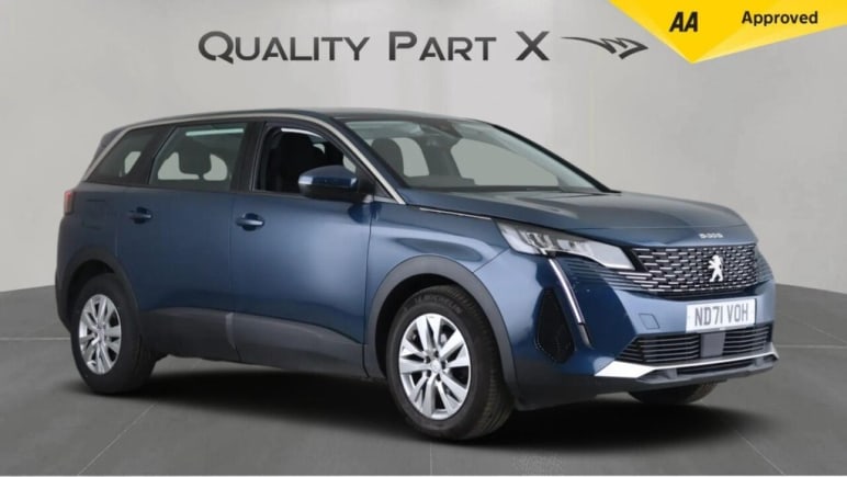 PEUGEOT 5008