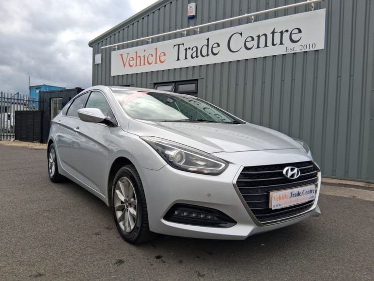 HYUNDAI I40