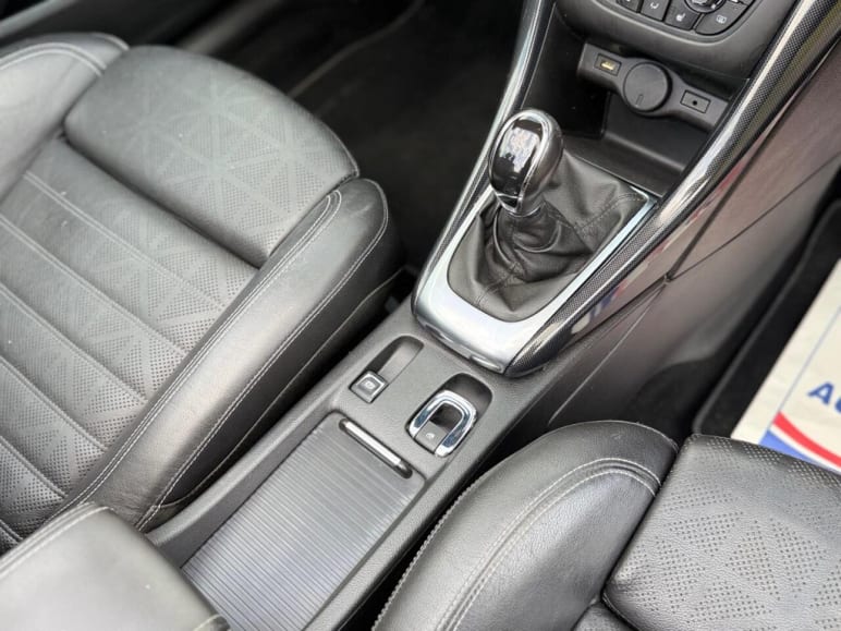 1.4T SE Euro 5 (s/s) 2dr