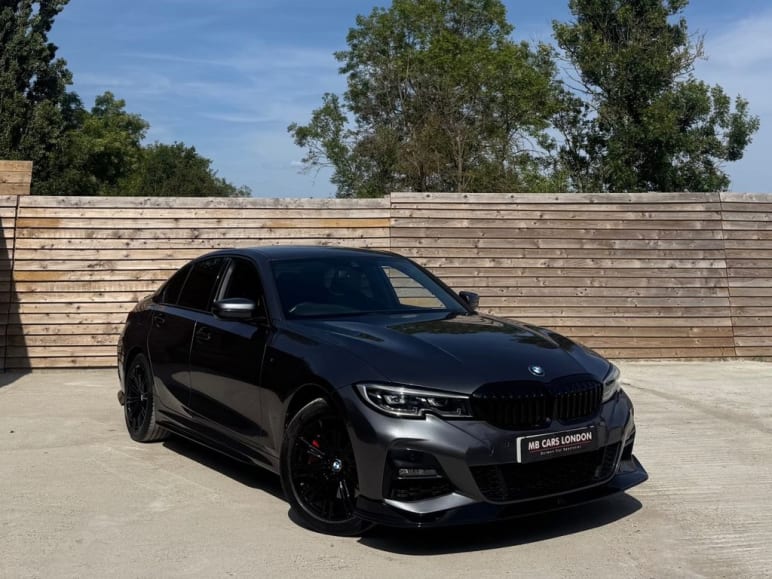 BMW 3 SERIES