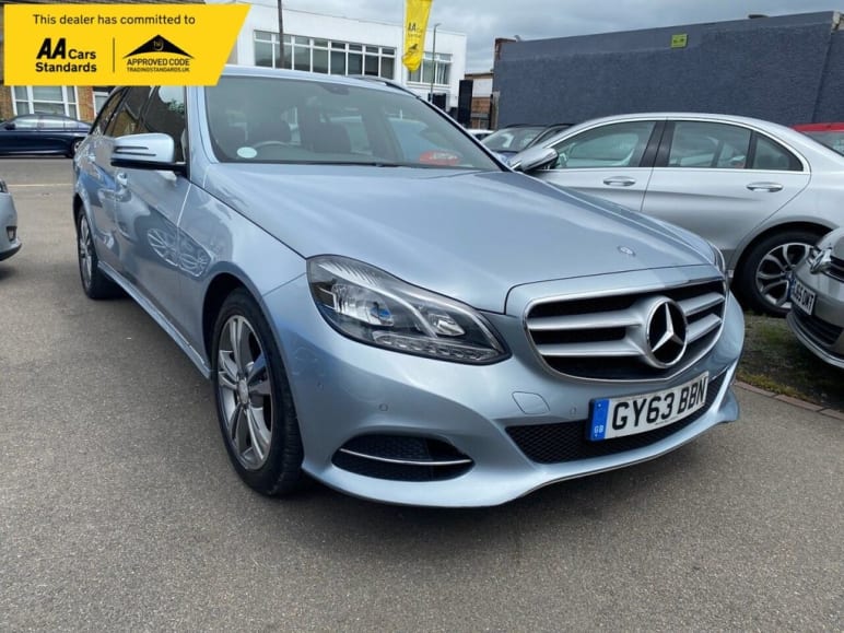 MERCEDES-BENZ E CLASS