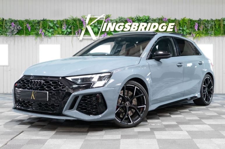 AUDI RS3