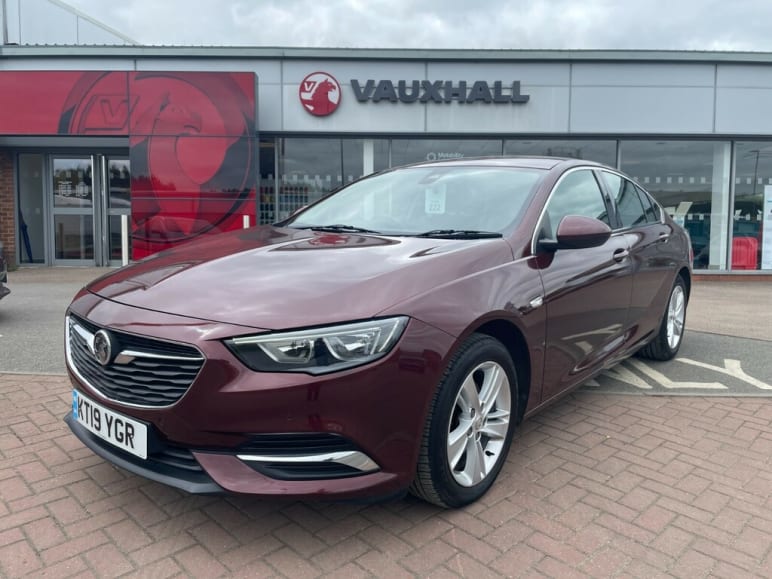 VAUXHALL INSIGNIA