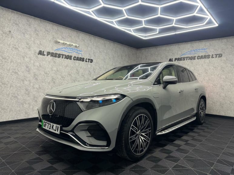 MERCEDES-BENZ EQS