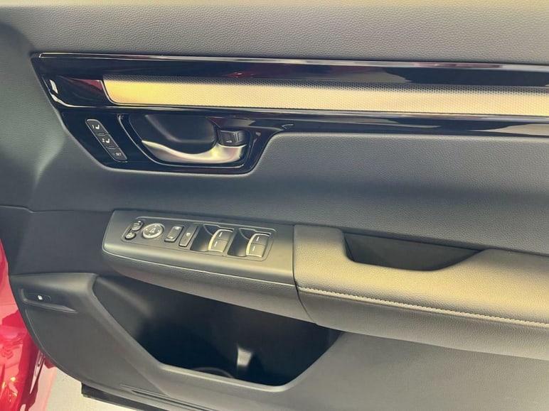2.0 17.7kWh Advance Tech eCVT Euro 6 (s/s) 5dr