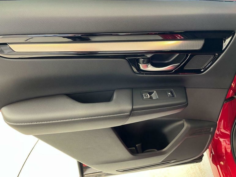 2.0 17.7kWh Advance Tech eCVT Euro 6 (s/s) 5dr