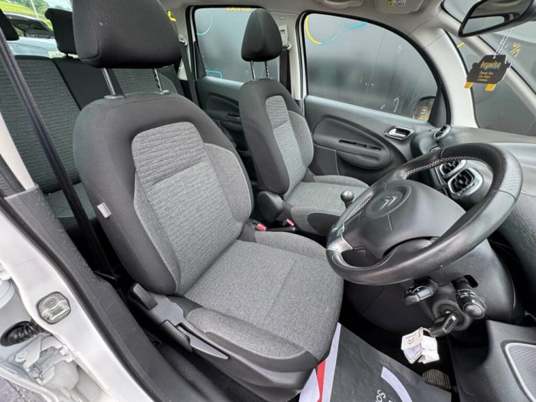 1.6 BlueHDi Platinum Euro 6 5dr