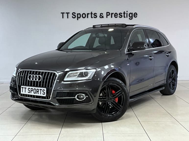 AUDI Q5