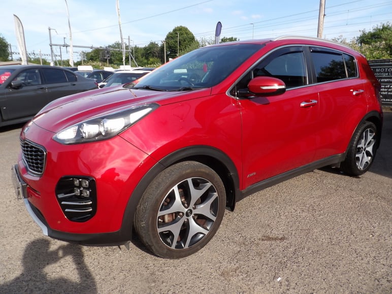 KIA SPORTAGE